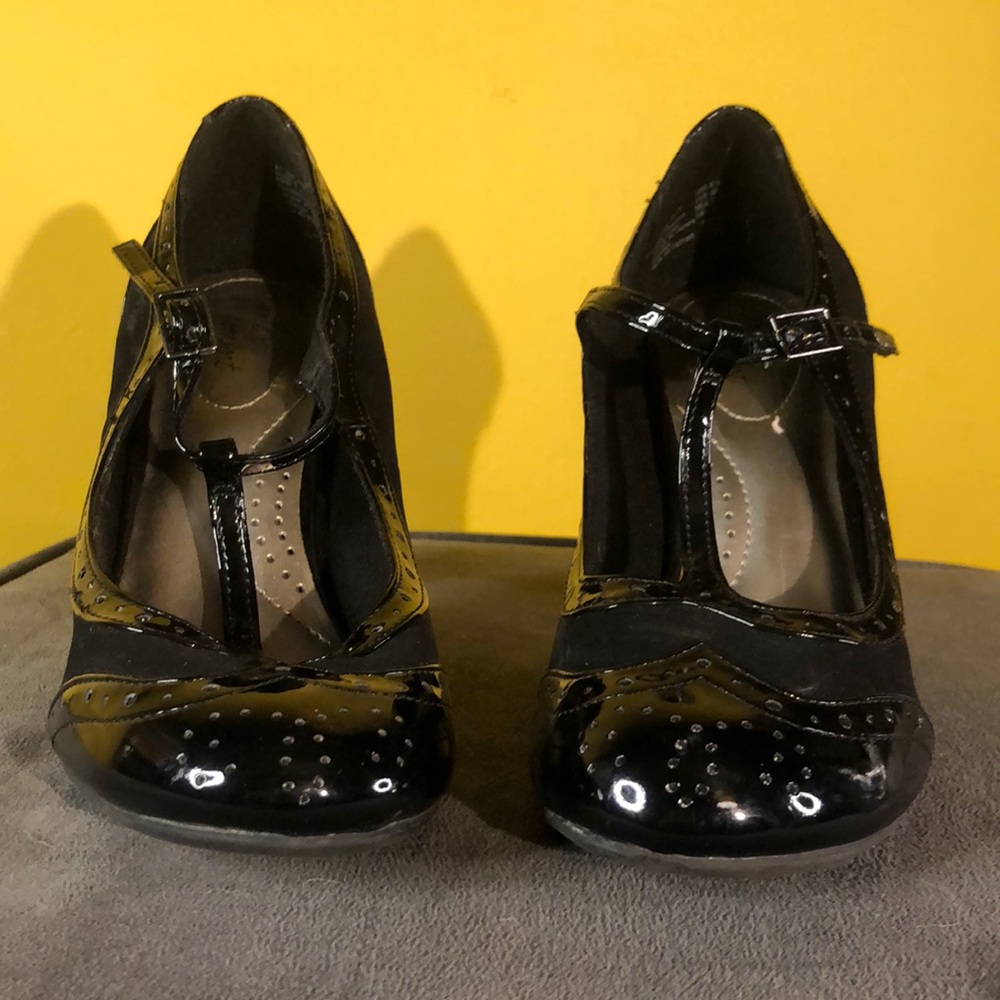 Dex flex comfort maryjane Patton leather / suede heels